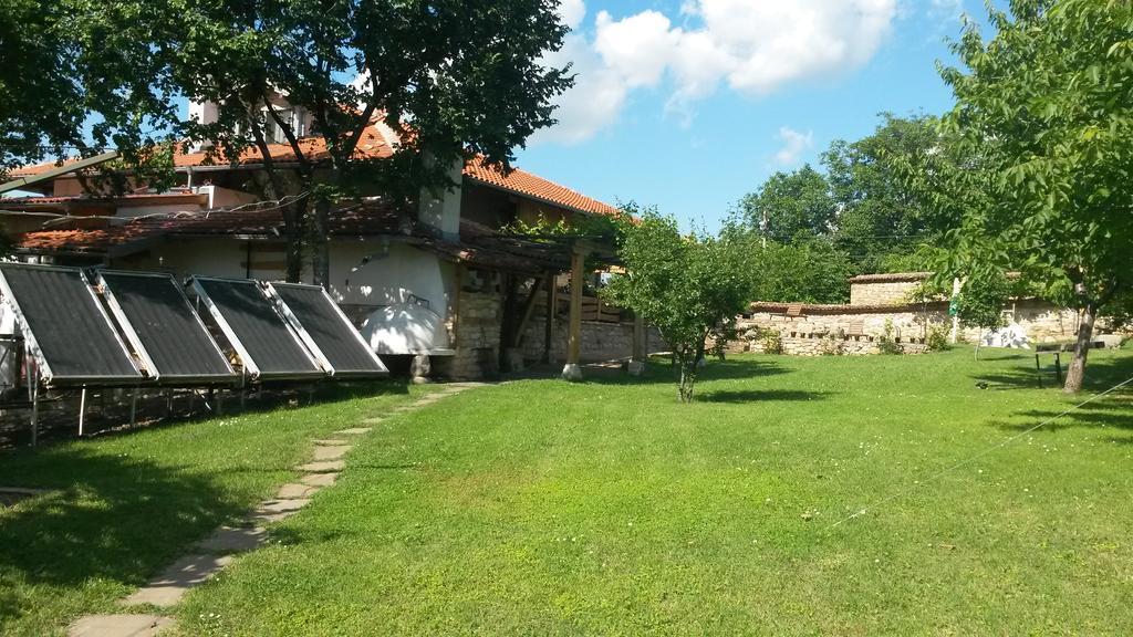 Hotel Pri Chakara Arbanasi Exterior foto